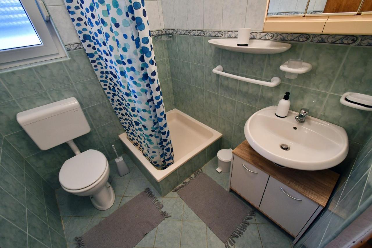 Apartment Novotny Banjol